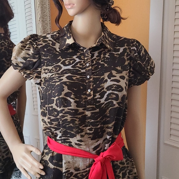 Twelve Layers Animal Print Tunic - Picture 2 of 14